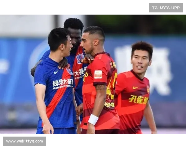 捷克车手芭芭拉·沃伊塔征服超级雪崩女子组冠军