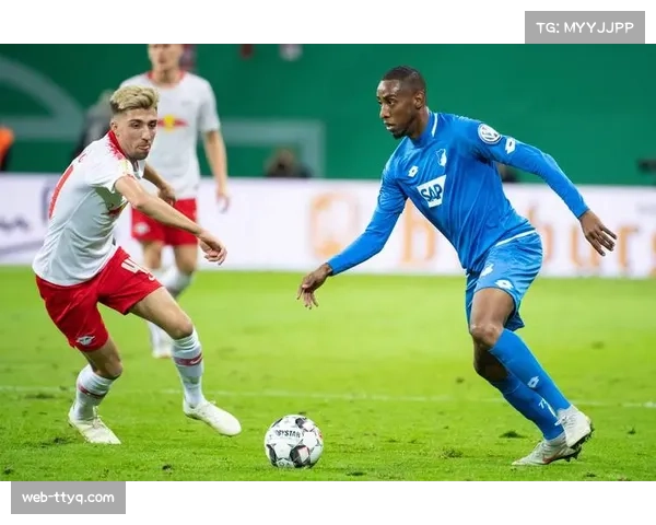 德甲青训体系成熟,中游球队通过球员交易维持竞争力