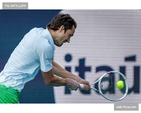 ATP1000迈阿密站决赛：辛纳三盘逆转梅德韦杰夫夺冠